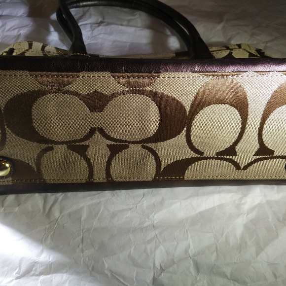 SOLD Coach Signature Bronze Hampton Madeline GUC - Picture 2 of 8